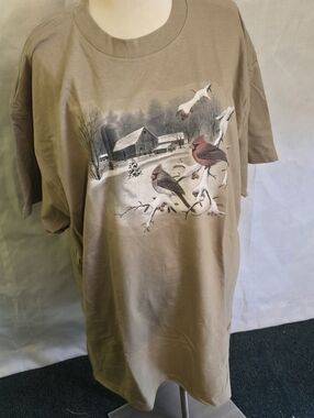 Fruit of the Loom Tan Short Sleeve Tee with Winter Cardinal Scene